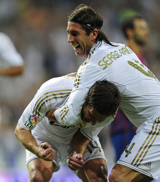 包含托特纳姆赛后门线救险，志在国王杯名次提升，态度坚定，球探报告显示潜力的词条