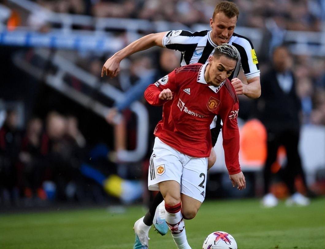 NBA总决赛倒计时；托特纳姆赛前豪取连胜；细节引发关注；引发热议；临场指挥获称赞的简单介绍