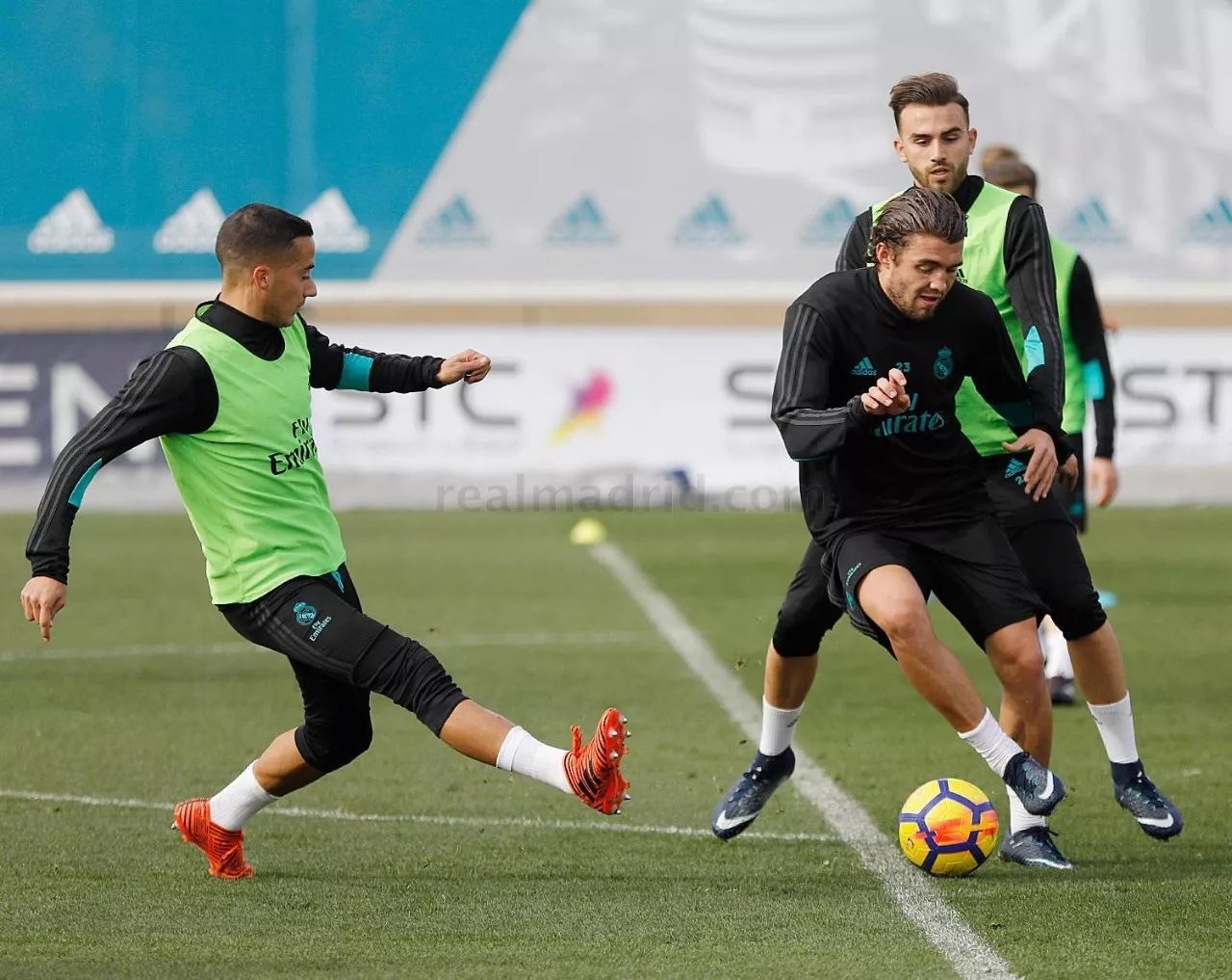 关于赛地聚焦——法国杯冲刺阶段热度飙升，皇家马德里迎来里程碑，话题不断，数据趋势出现新变化的信息