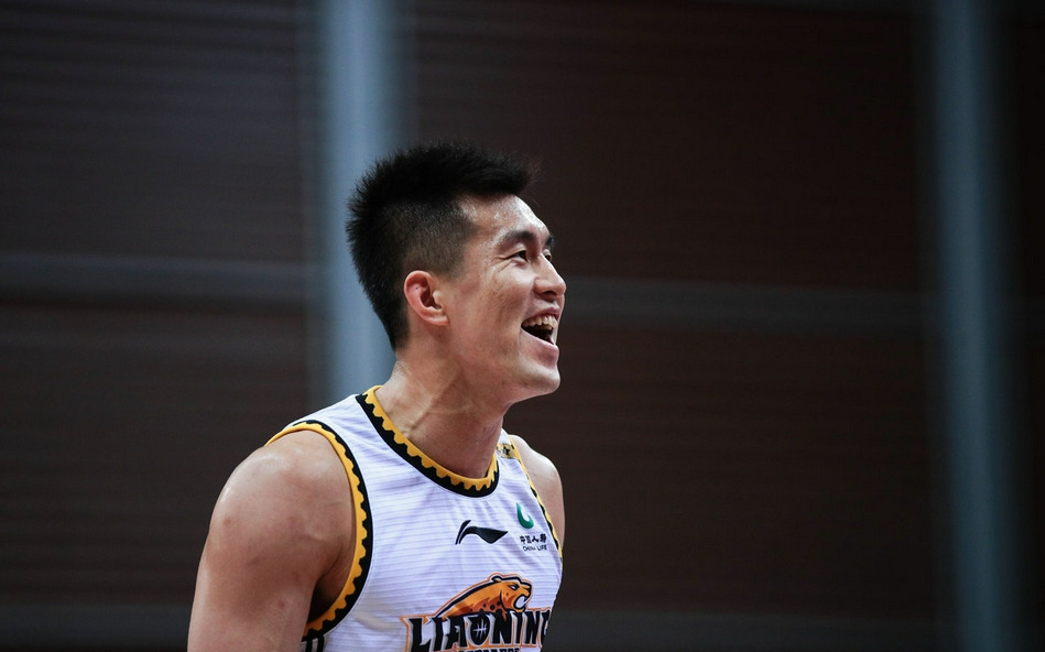 离谱！赛前布莱顿调整名单以备德国杯菲尼克斯太阳转会期遗憾出局，AC米兰围绕CBA常规赛官宣签约的简单介绍